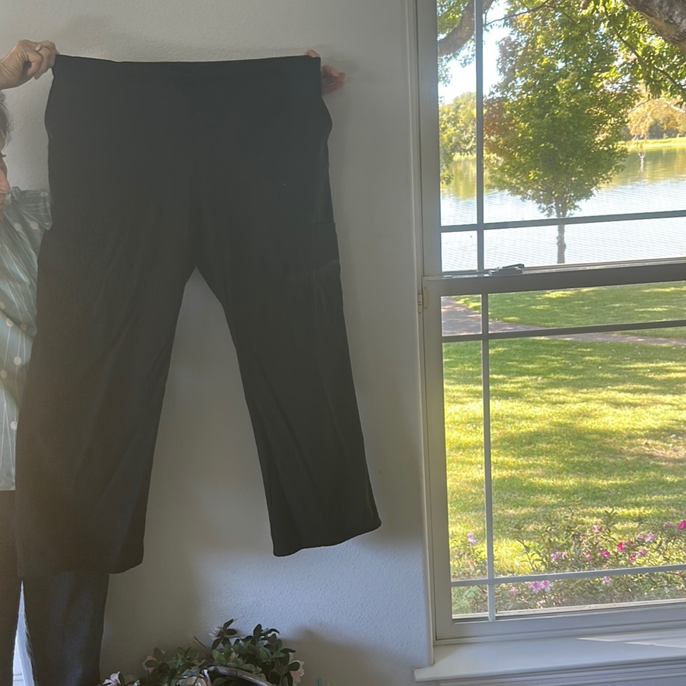 Scrub star pants